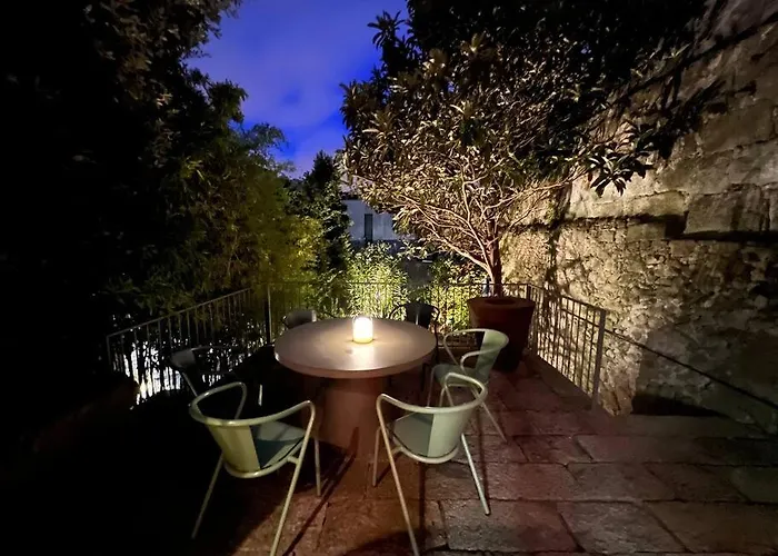 Fabrica No Jardim * פורטו