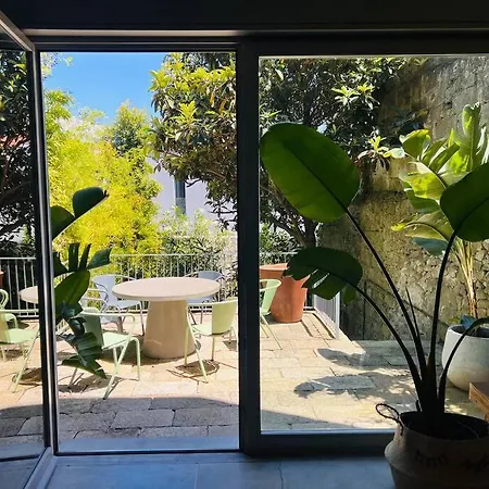 Fabrica No Jardim